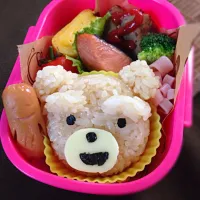 Snapdishの料理写真:幼稚園お弁当！！Tedを作ったけど、似てない…（ーー；）娘さんわかるかなー？