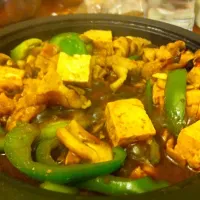 Snapdishの料理写真:Mushroom, pork, green pepper and tofu!|Annie Cさん