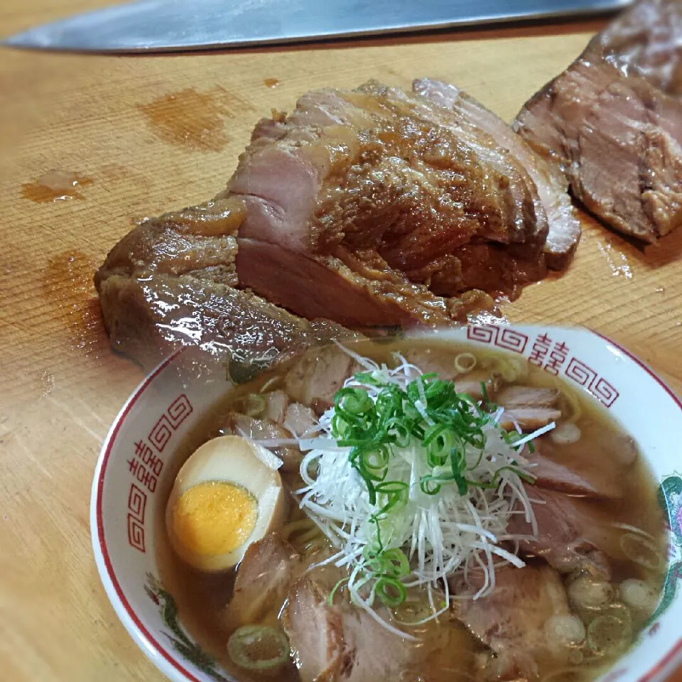 自家製叉焼からのぉ…ネギチャーシュー麺！|中村繁之さん