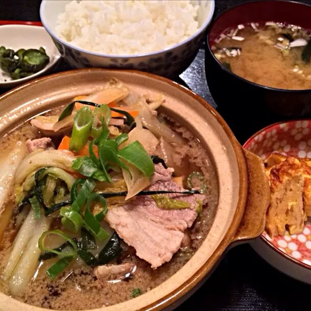 ランチは、肉豆腐定食。味噌汁、不要。|Takashi H.さん