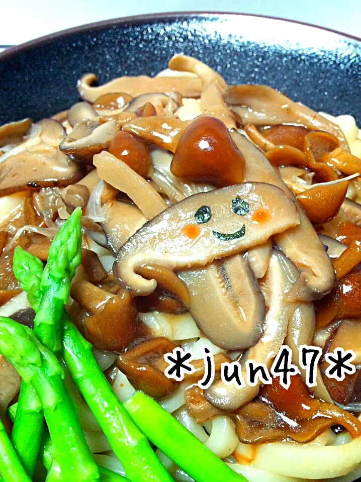 Snapdishの料理写真:手作りナメタケで焼きうどん|jun47さん