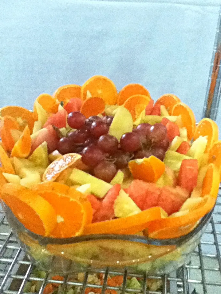 Fruit platter at Turista Hotel :)|Food Tripさん