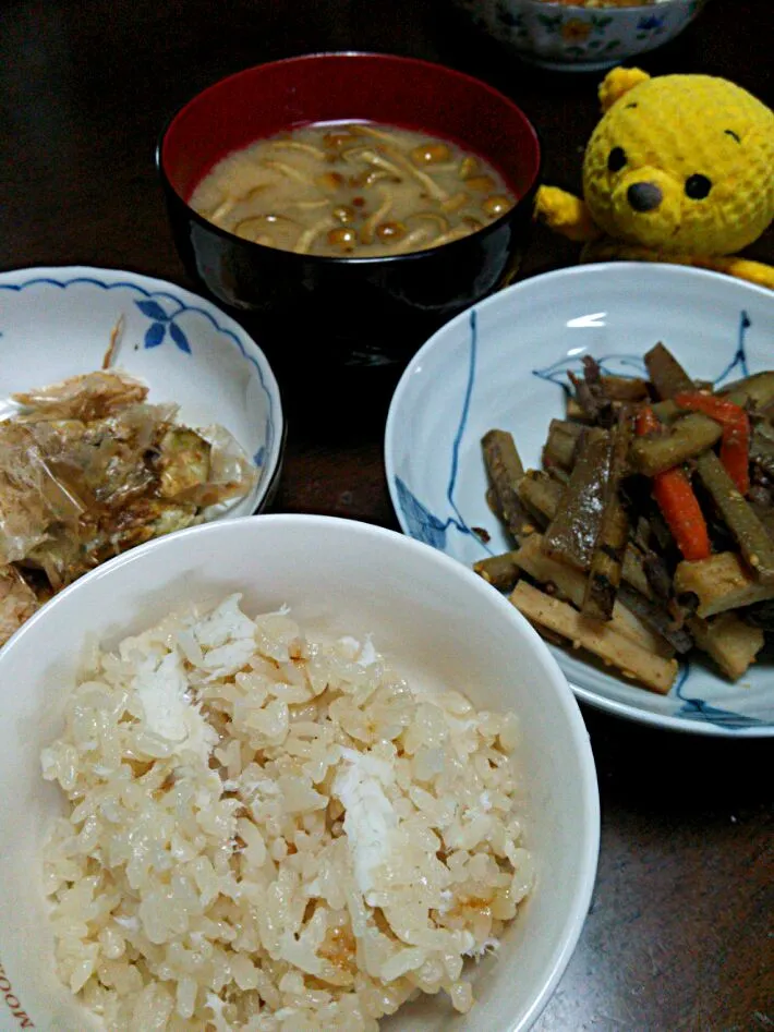 鯛飯
きんぴら
焼きナス|きぐまさん