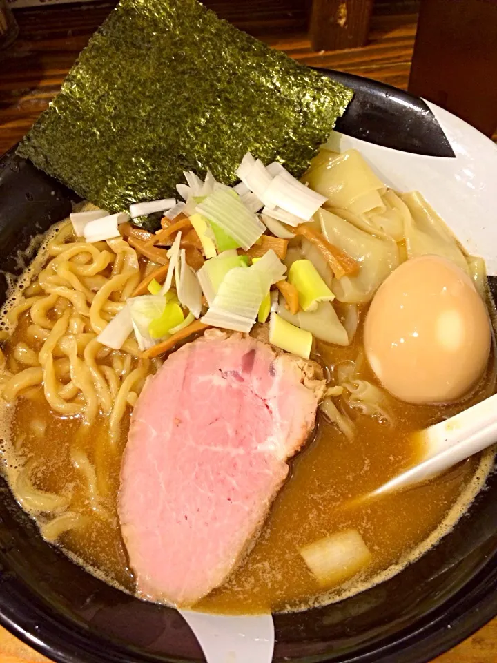 Snapdishの料理写真:味玉煮干ラーメン 大盛|morimi32さん