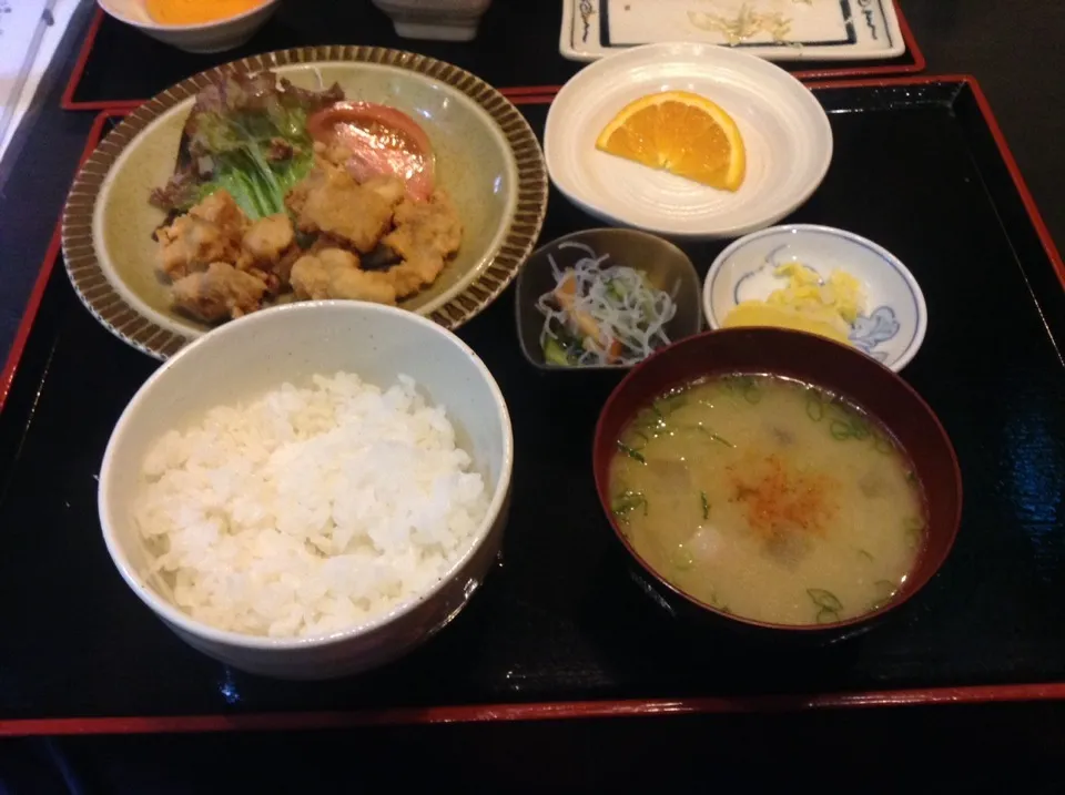 鳥の唐揚げ定食|藤井 崇之さん