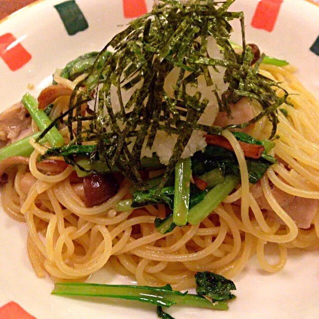 小松菜と若鶏としめじのおろし醤油味（ゆず胡椒風味）スパゲティ|いだっちさん