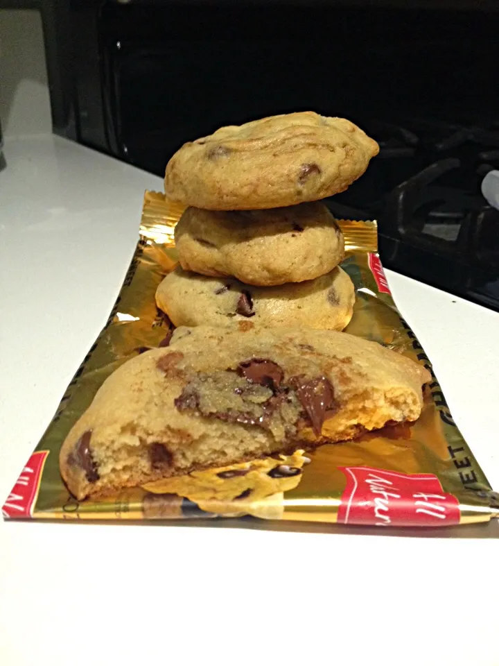 Nutella Stuffed Chocolate Chip Cookies|Aliceさん