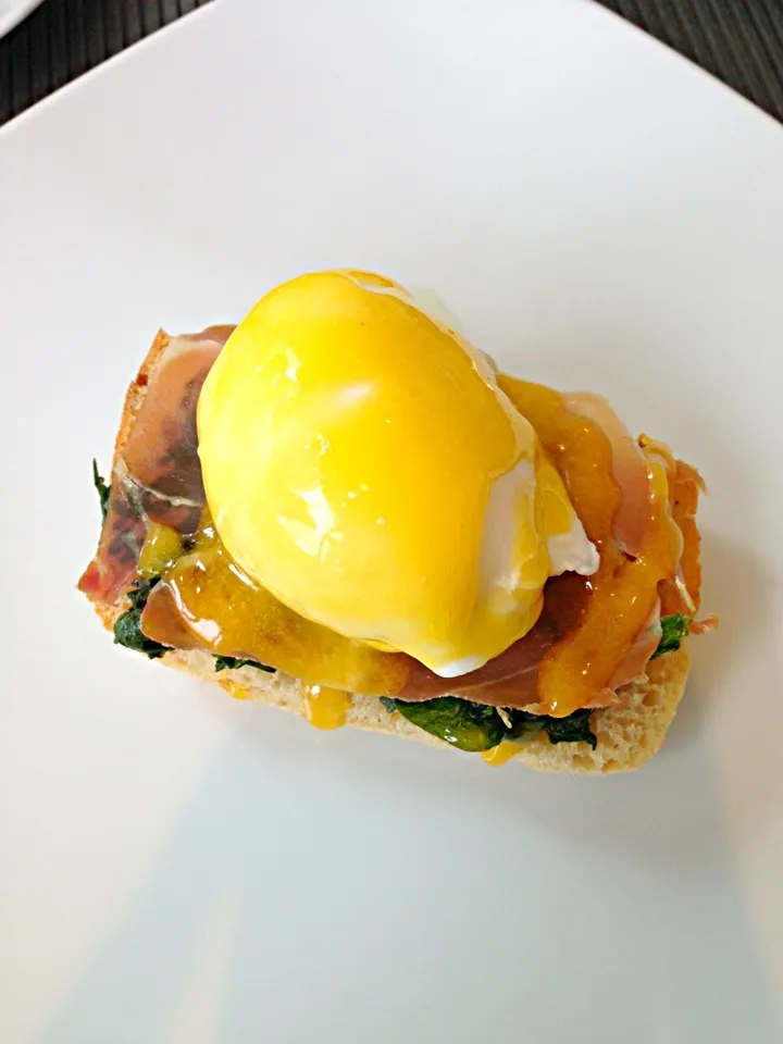 Egg Benedict|みいさん