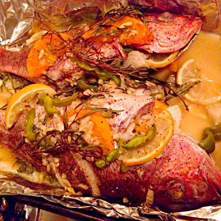 Baked red snapper with citrus and herbs|amaja bryantさん