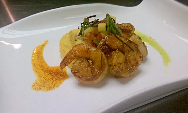 spicy grilled shrimp with coconut polenta and red and green chili oil|Eric andradeさん