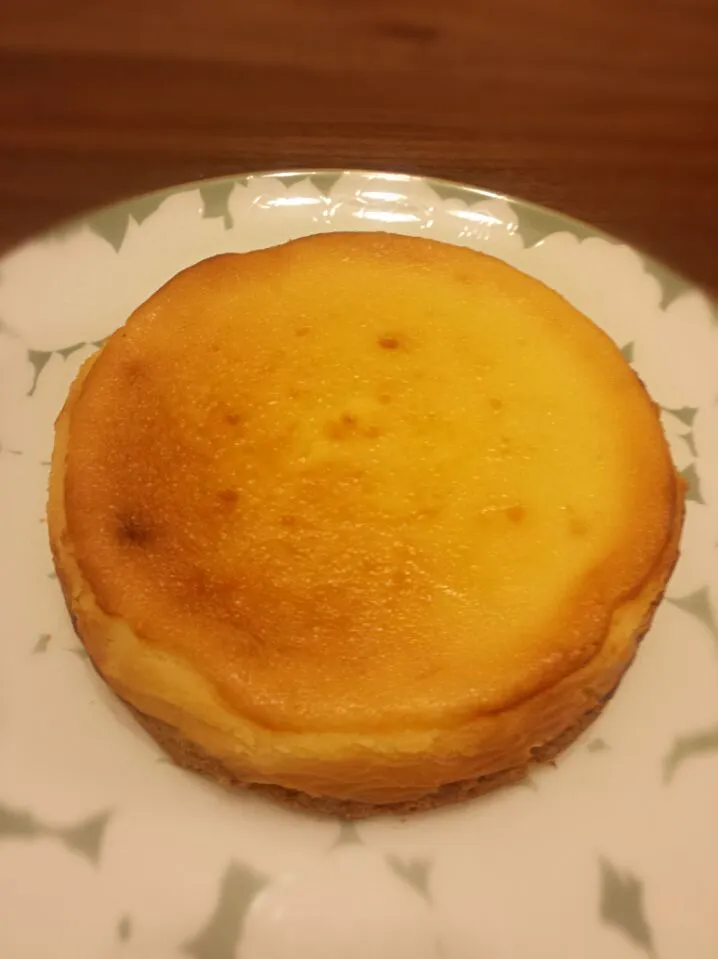 Snapdishの料理写真:まんまるチーズケーキ♪|meg♥さん