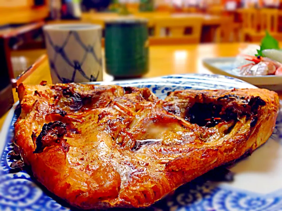 鯛の兜焼き＋刺身定食|ふうてんさん