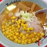 Snapdishの料理写真:旭川ラーメン「梅光軒」|jyajyamaru7777さん