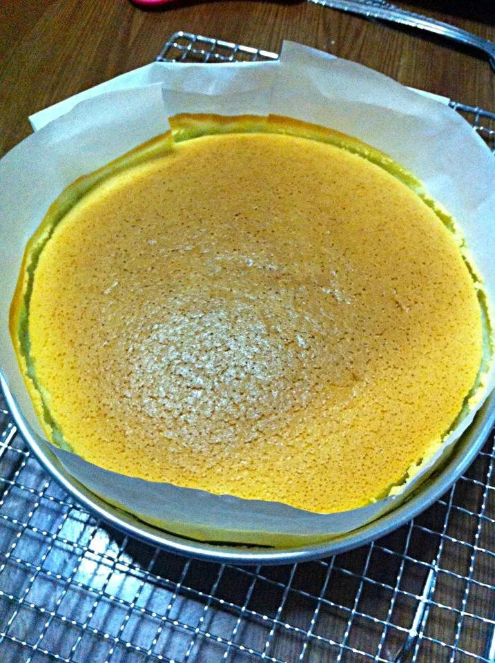 Snapdishの料理写真:Japanese soufflé cheesecake|Trish Wongさん