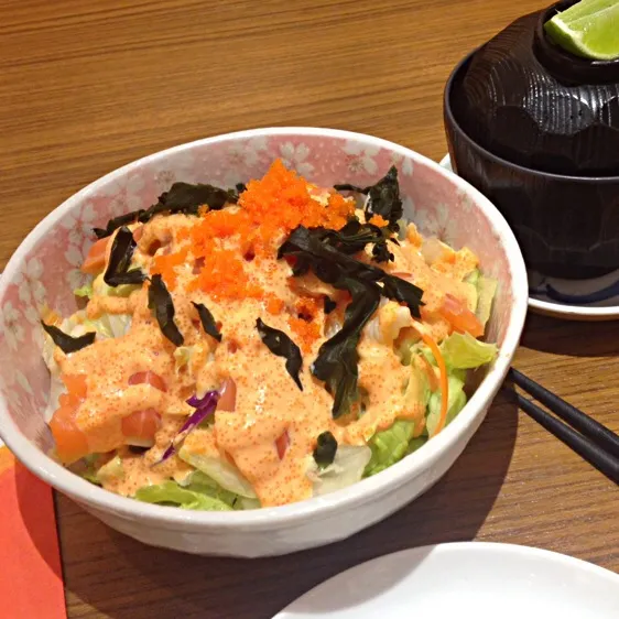 Salmon salad spicy|KanoKさん