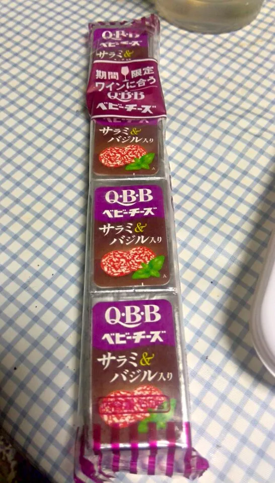 ベビーチーズ サラミ＆バジル入り QBB|sakumaさん