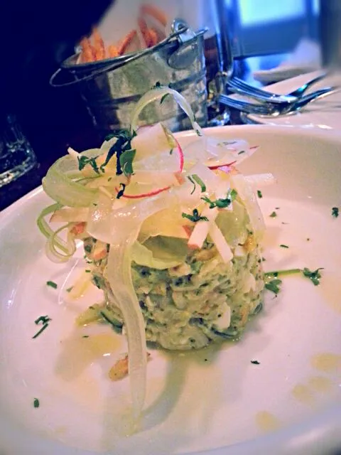 Snapdishの料理写真:russian salad

cod belly, hars boiled eggs, potato, onion, cucumber, basil mayonnaise


yummy!!!!!!!!!|정윤조さん