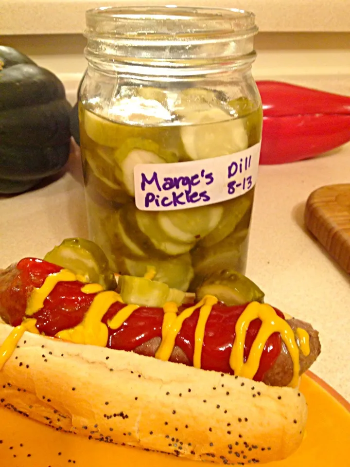 Venison Beer Brat with home made pickles.|amyさん