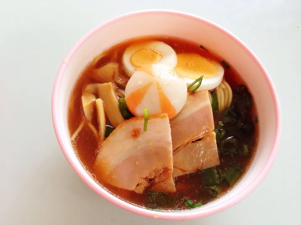 もっこす亭 醤油とんこつラーメン|愛華さん