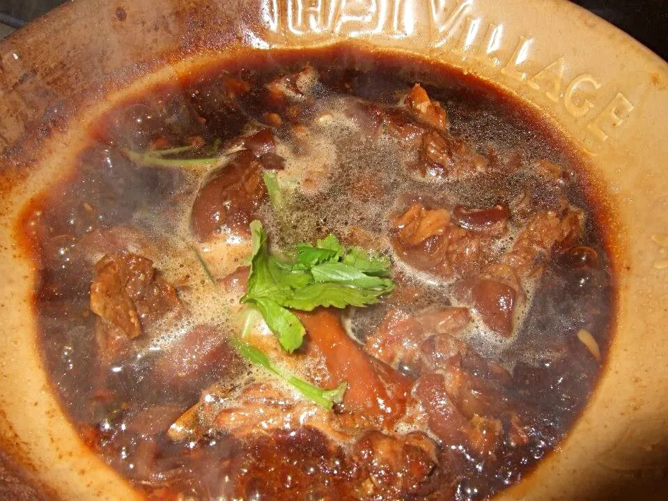 JB Delight - Claypot Braised Pork Trotters|Yvonne Limさん