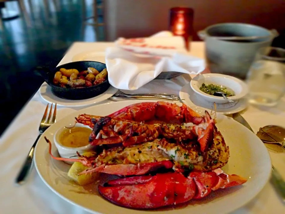 Snapdishの料理写真:Santa Monica 「The Lobster」 ロブスター|かずやーまんさん