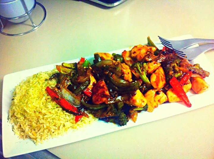 Spicy Asian Stir Fry with Jasmine Flower Rice|Robby Naborsさん