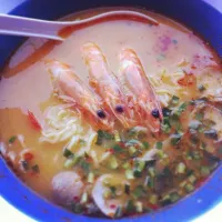 Tom yam kung ramen~~~