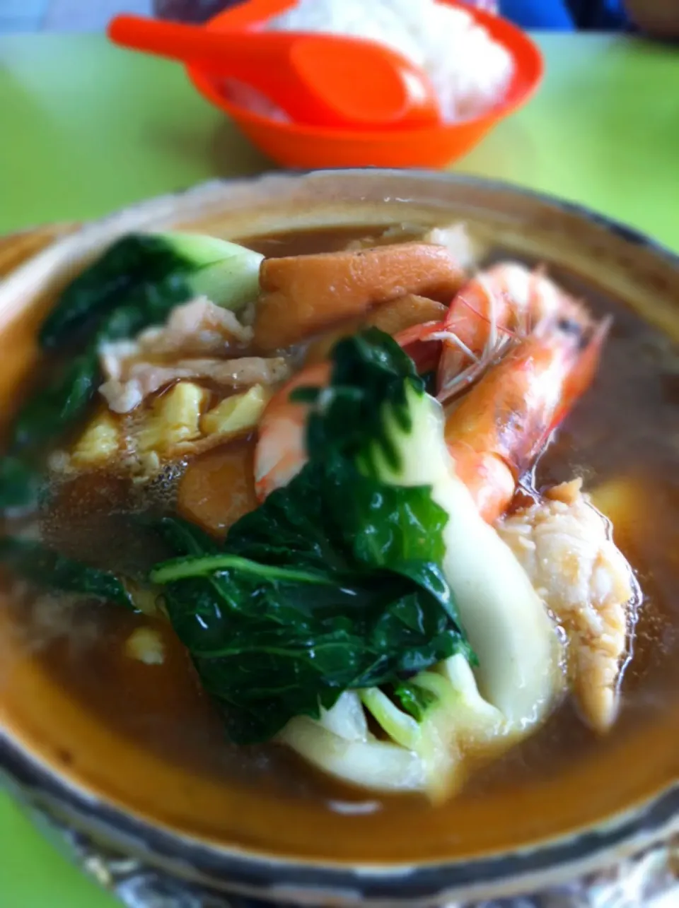 Snapdishの料理写真:Clay pot seafood tofu|karen limさん