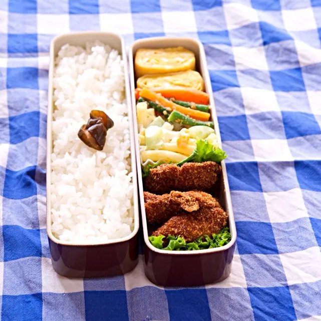 Snapdishの料理写真:2013/10/28Mon. とんかつ弁当|15lunchさん