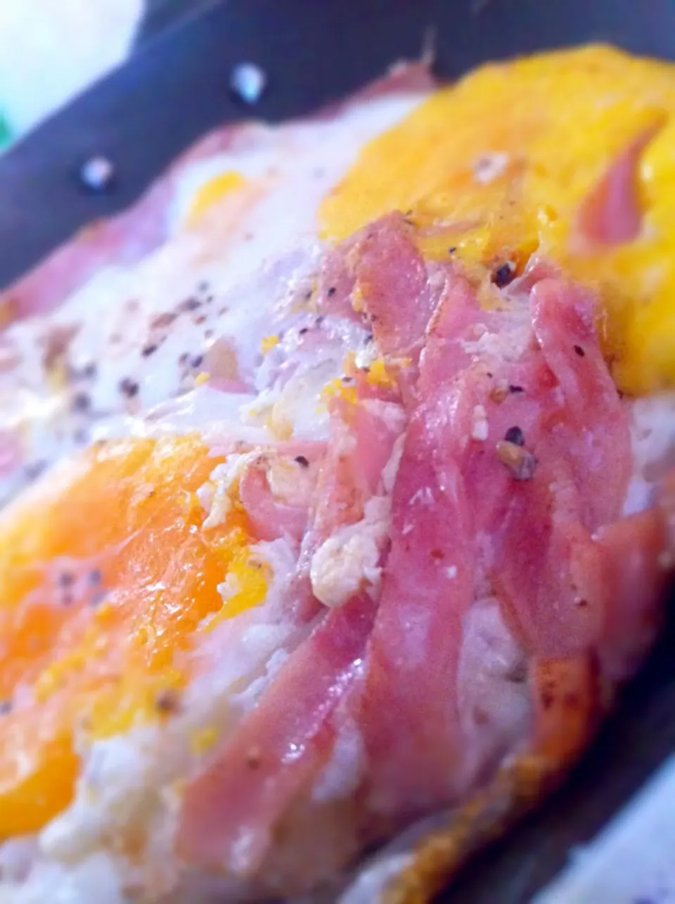 Ham & eggs|Lau Silva Carrilloさん