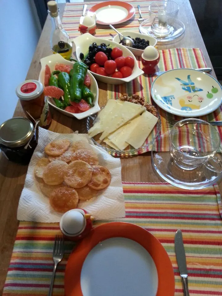 Mediterranean Breakfast|Özhan Eremさん