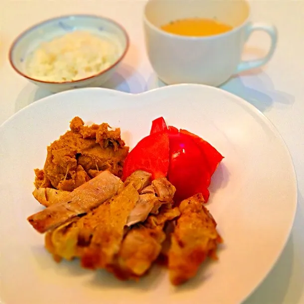 鶏のパリパリ焼きとパンプキンサラダ|NanaMOさん