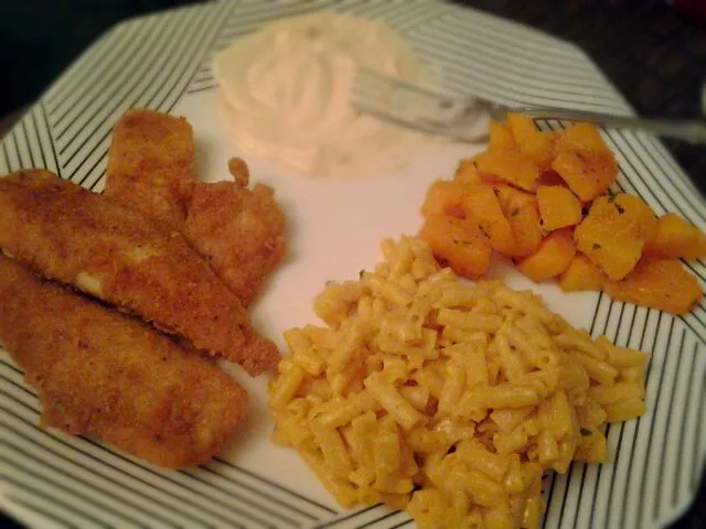 Fried Sole Fillets, Mac & Cheese, & Roasted Butternut Squash|Mommy Go Luckyさん