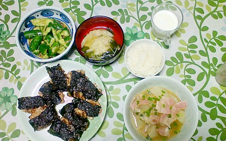 さんまと豆腐ハンバーグ・大根とベーコンの煮物・きゅうりたたき|ぴーさん