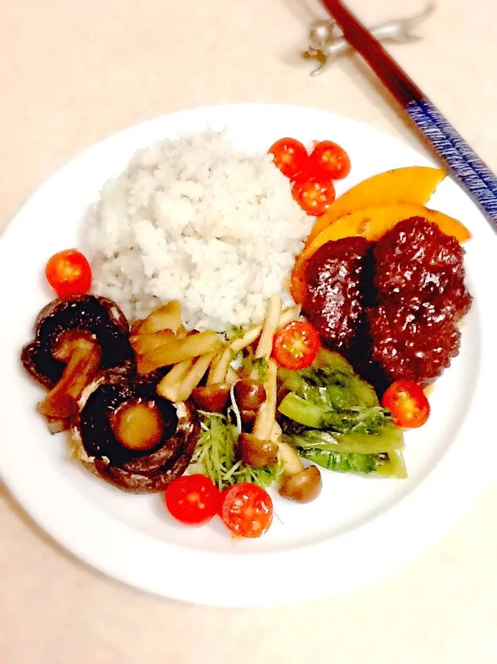 🐮晩ご飯プレート|さとう かおりさん