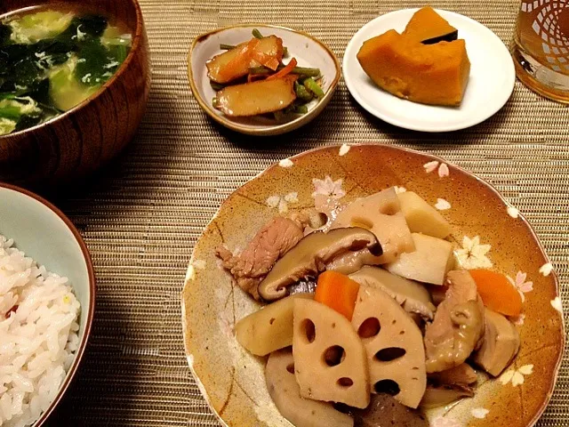 がめ煮  インゲンきんぴら  南瓜煮付け  ほうれん草と卵のスープ|ikukoさん