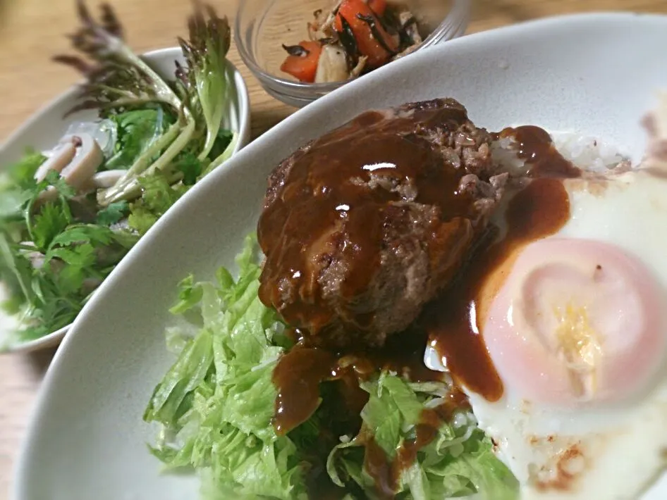 ロコモコ丼&エスニック春雨サラダ&ひじき煮|mamaruさん