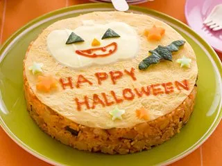 ハロウィン　かぼちゃのケーキオムライス|カゴメトマトケチャップさん