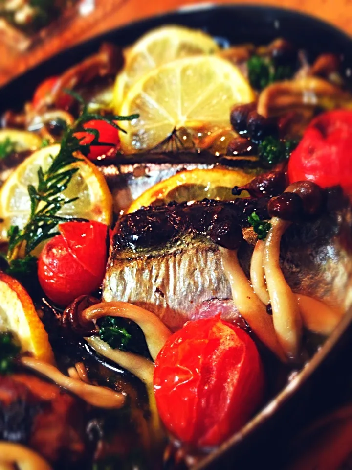 shikanoさんの⭐秋刀魚のレモンアヒージョだよ！⭐ご馳走さまです😋|donburiさん