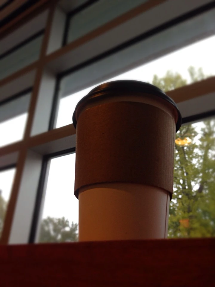 Coffee on a Rainy Day ❤️|happycat^^さん