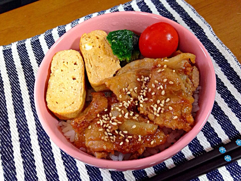 豚の生姜焼き弁当|信太郎さん