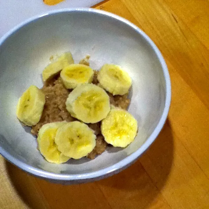 Oatmeal & bananas|Sai linさん