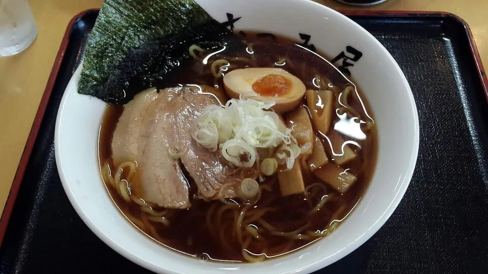 Snapdishの料理写真:むつみ屋 しょうゆラーメン|sniper66さん