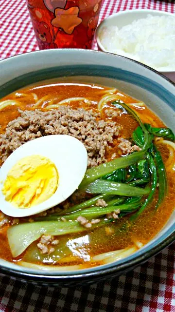 担々麺(豚挽肉･青ねぎ･にんにく･生姜･チンゲン菜･すりごま･パスタ･重曹･ゆで卵)|まあるさん