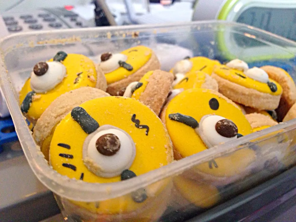 Snapdishの料理写真:Minion Invasion!!!!!|Janeさん