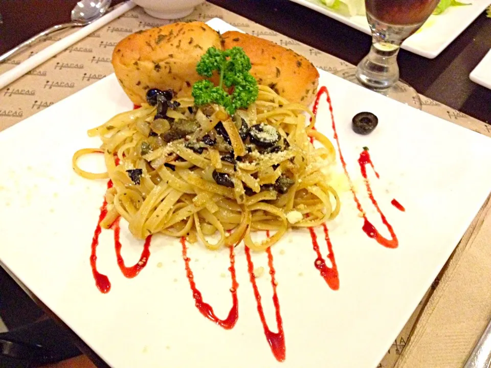 Aglio Olio Pasta|Crystal Ramosさん