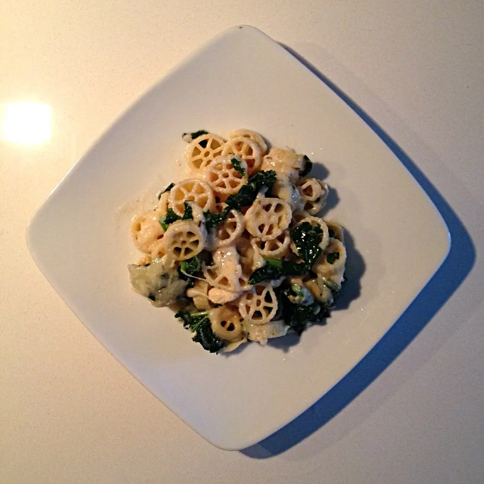 Mac & Cheese with Kale and Wheels|Aliceさん