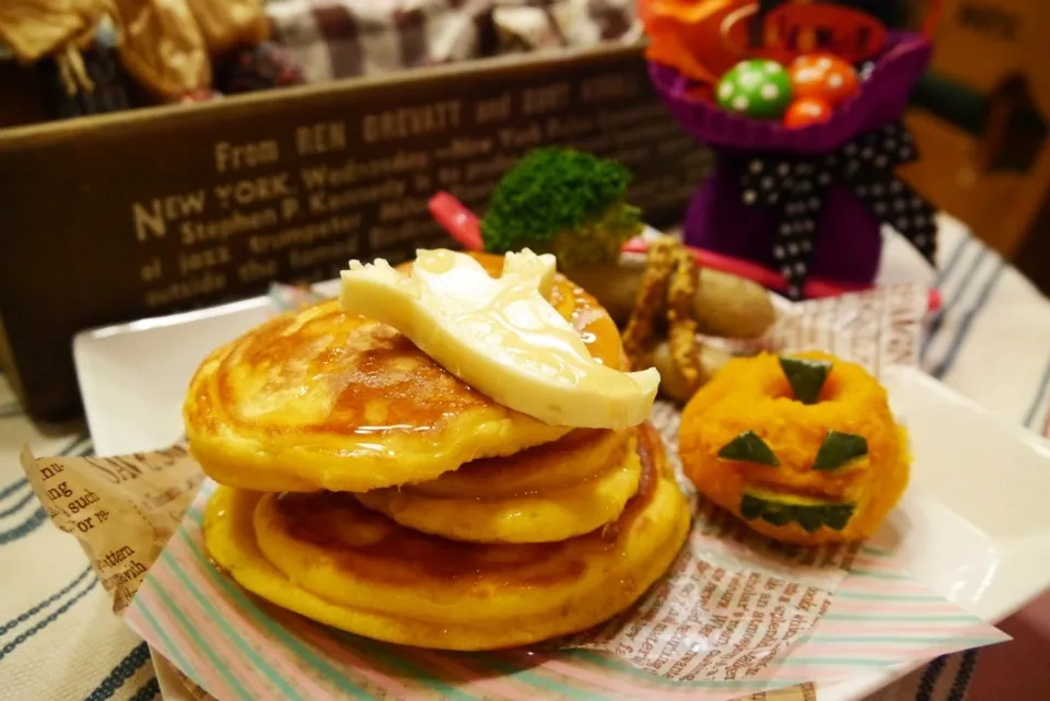 【 Happy Halloween 】かぼちゃのパンケーキ🎃|メイスイさん