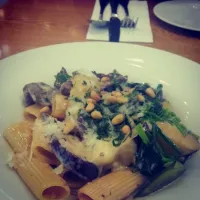 Snapdishの料理写真:Cream sauce rigatoni pasta w/ korean beef and eggplant.|Joanne S.J. Yiさん