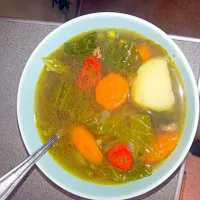 Snapdishの料理写真:vegetable broth/soup|Bianca Sanchez Ismaillさん